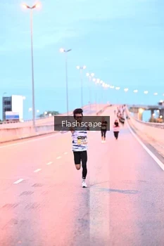 Runner Photo 1447716
