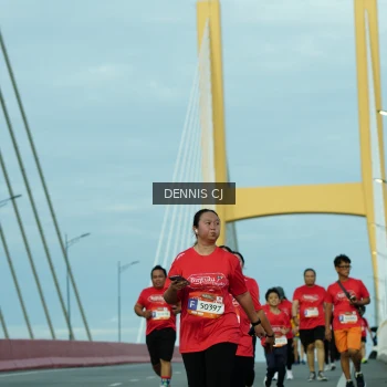 Runner Photo 1447731