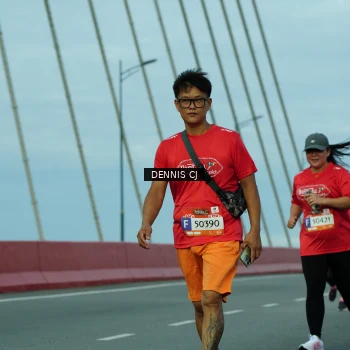 Runner Photo 1447738