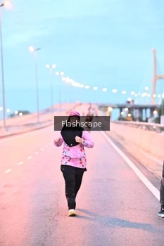 Runner Photo 1447767