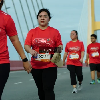 Runner Photo 1447782