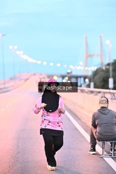 Runner Photo 1447784