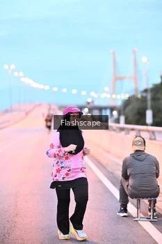 Runner Photo 1447788