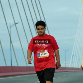 Runner Photo 1447794