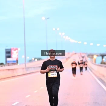 Runner Photo 1447878