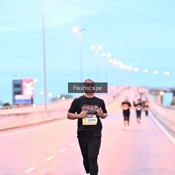 Runner Photo 1447879