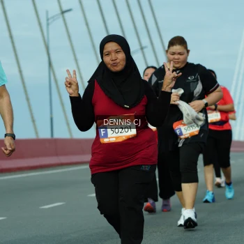 Runner Photo 1447936