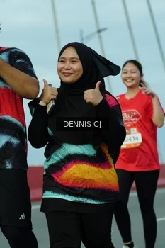 Runner Photo 1448064