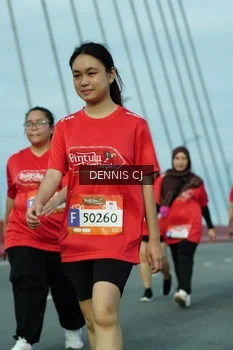 Runner Photo 1448094