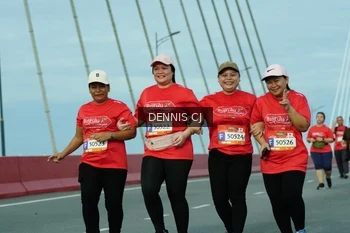 Runner Photo 1448254