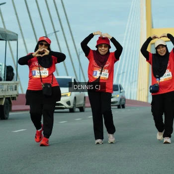 Runner Photo 1448334