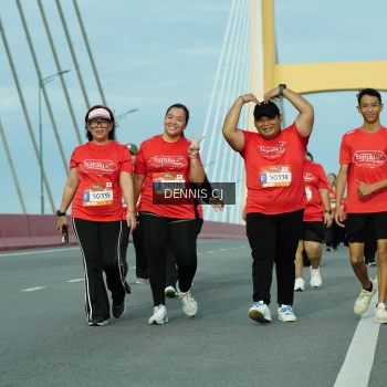 Runner Photo 1448367