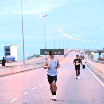Runner Photo 1449208