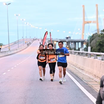 Runner Photo 1449888