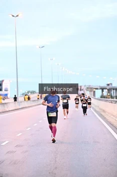 Runner Photo 1449938