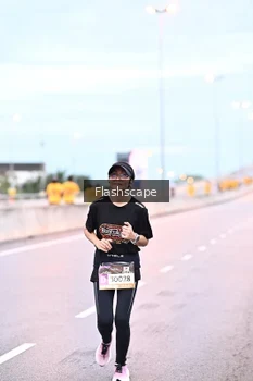 Runner Photo 1450057