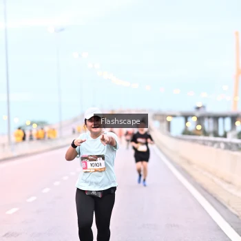 Runner Photo 1450101