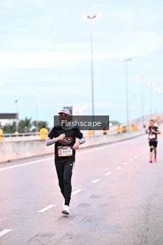 Runner Photo 1450114