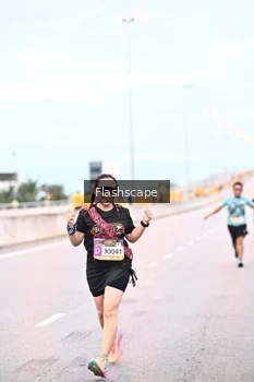 Runner Photo 1450248