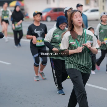 Runner Photo 1450379