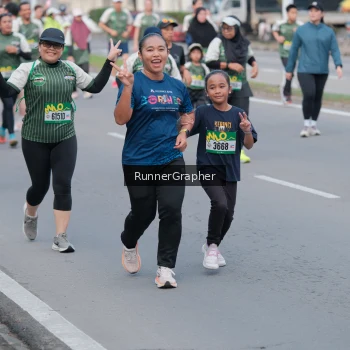 Runner Photo 1450390