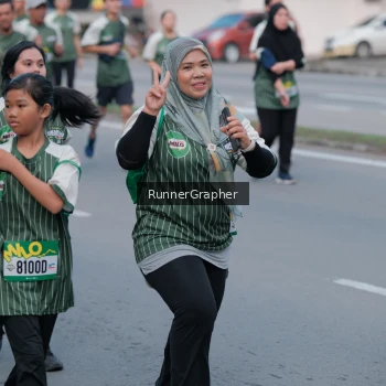Runner Photo 1450395
