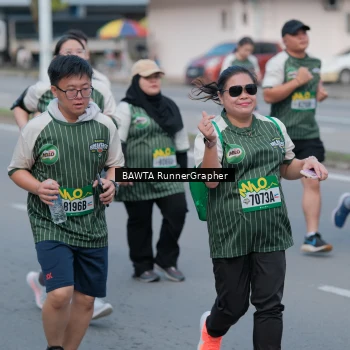 Runner Photo 1450415