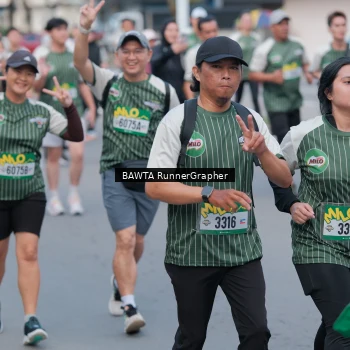 Runner Photo 1450437