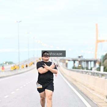 Runner Photo 1450452