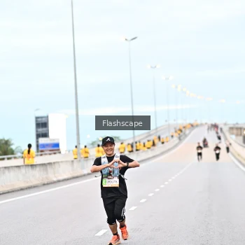 Runner Photo 1450558