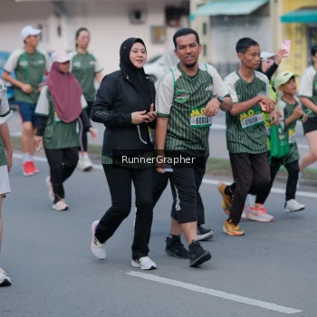 Runner Photo 1450590