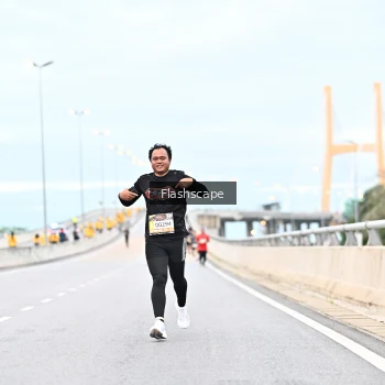 Runner Photo 1450618