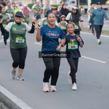 Runner Photo 1450686