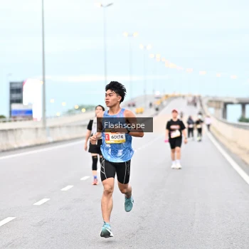 Runner Photo 1450699