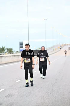 Runner Photo 1450717
