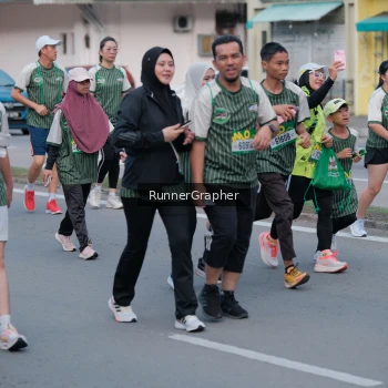 Runner Photo 1450726