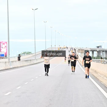 Runner Photo 1450744