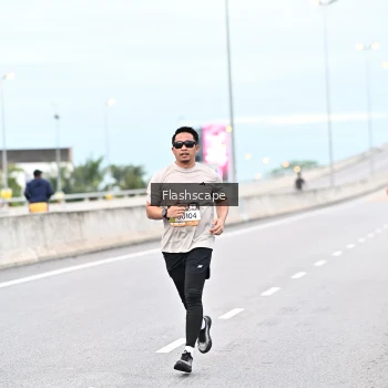 Runner Photo 1450747