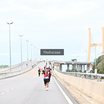 Runner Photo 1450869