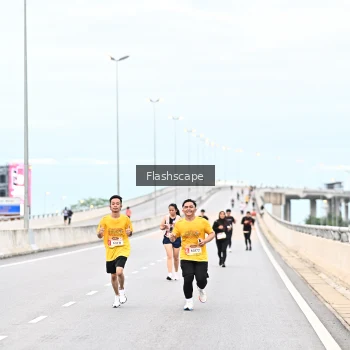 Runner Photo 1450902