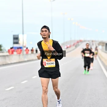 Runner Photo 1451029