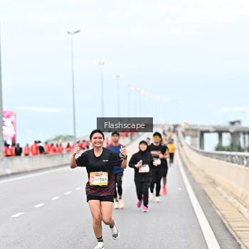 Runner Photo 1451174