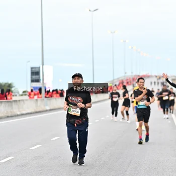 Runner Photo 1451264