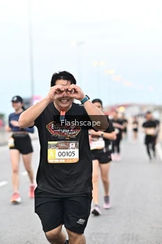Runner Photo 1451283