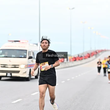 Runner Photo 1451330