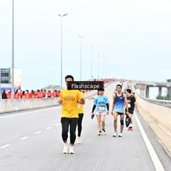 Runner Photo 1451376