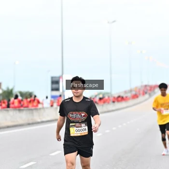 Runner Photo 1451386
