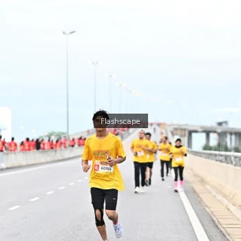Runner Photo 1451391