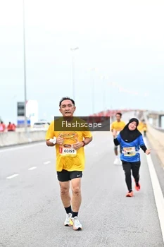 Runner Photo 1451479