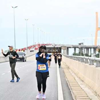 Runner Photo 1451527